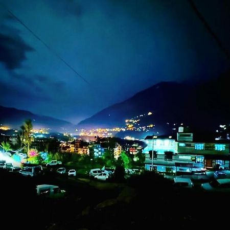 Hotel Himachal Heights Manāli Dış mekan fotoğraf